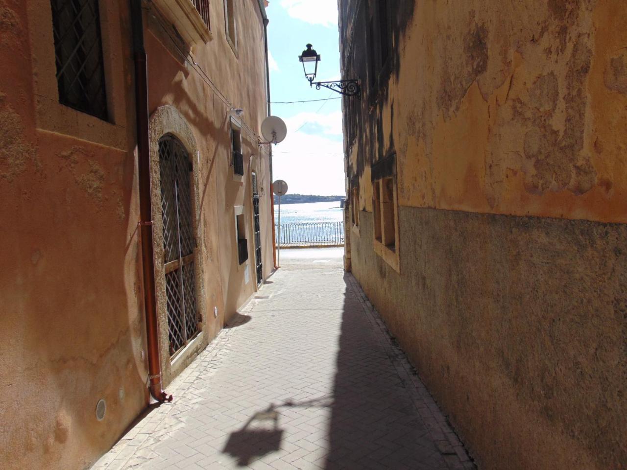 Il Mare Di Ortigia Aparthotel Syracuse Exterior photo